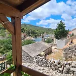 Kuca Za Odmor Buba, Otok Zut *